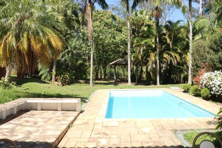 Casa de condomínio para alugar com 456m², 5 quartos e 8 vagasÁrea Externa