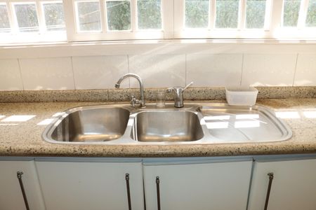 Casa de condomínio para alugar com 456m², 5 quartos e 8 vagasCozinha