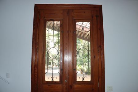 Casa de condomínio para alugar com 456m², 5 quartos e 8 vagasEntrada