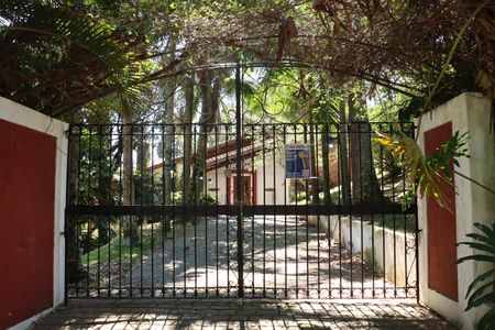 Casa de condomínio para alugar com 456m², 5 quartos e 8 vagasFachada