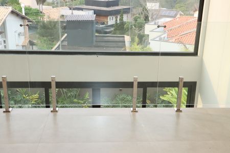 Casa de condomínio para alugar com 484m², 4 quartos e 3 vagasSala 2