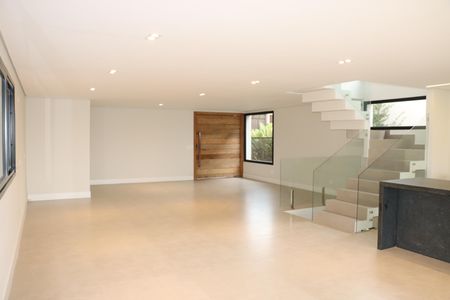 Casa de condomínio para alugar com 484m², 4 quartos e 3 vagasSala 1