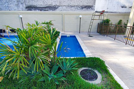 Apartamento à venda com 42m², 2 quartos e sem vagaÁrea comum