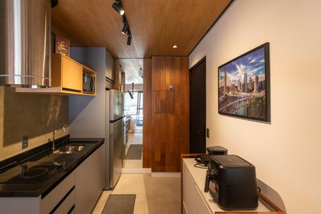 Studio de kitnet/studio para alugar com 1 quarto, 30m² em Indianópolis, São Paulo