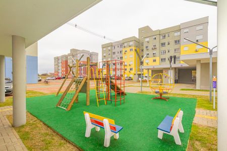 Apartamento à venda com 49m², 2 quartos e 1 vaga Apartamento à venda com 49m², 2 quartos e 1 vagaÁrea comum - Playground