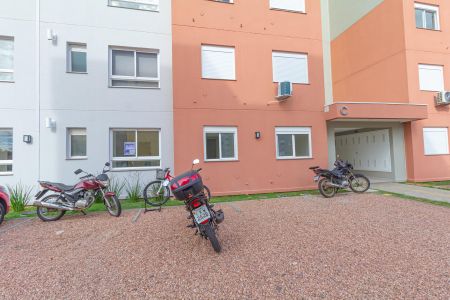 Apartamento à venda com 49m², 2 quartos e 1 vaga Apartamento à venda com 49m², 2 quartos e 1 vagaFachada/Placa