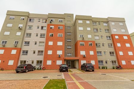 Apartamento à venda com 49m², 2 quartos e 1 vaga Apartamento à venda com 49m², 2 quartos e 1 vagaFachada