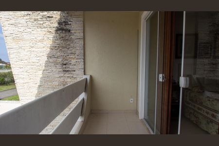 Casa de condomínio à venda com 250m², 4 quartos e 1 vagaSacada da Suíte 2