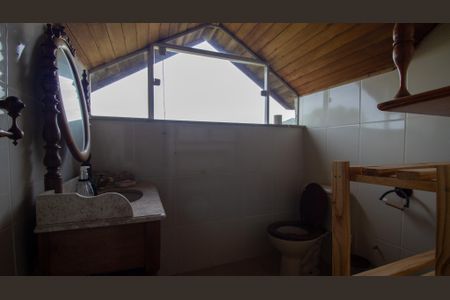 Casa de condomínio à venda com 250m², 4 quartos e 1 vagaLavabo do Sotão