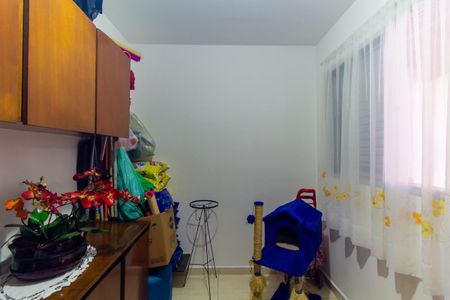 Casa à venda com 148m², 2 quartos e 2 vagasQuarto de Serviço