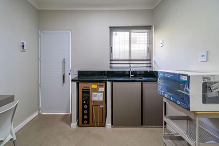 Studio de kitnet/studio para alugar com 1 quarto, 12m² em Vila Morse, São Paulo