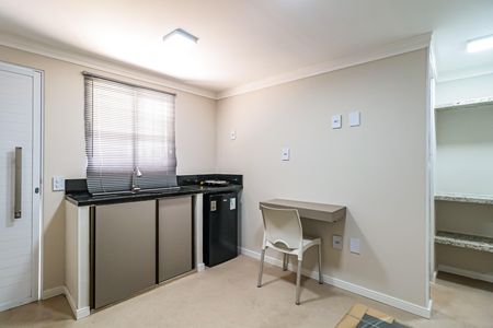 Studio de kitnet/studio para alugar com 1 quarto, 12m² em Vila Morse, São Paulo