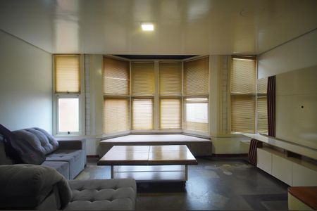 Casa para alugar com 490m², 3 quartos e 3 vagasSala