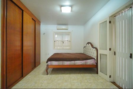 Casa para alugar com 490m², 3 quartos e 3 vagasSuíte