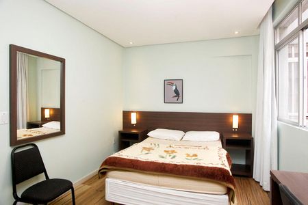 Studio de kitnet/studio para alugar com 1 quarto, 27m² em Centro Histórico, Porto Alegre