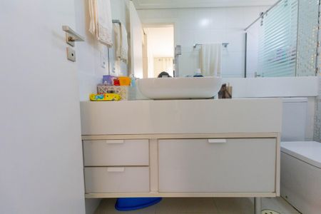 Apartamento à venda com 134m², 3 quartos e 3 vagasBanheiro da Suíte 3