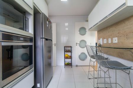 Apartamento à venda com 134m², 3 quartos e 3 vagasCozinha