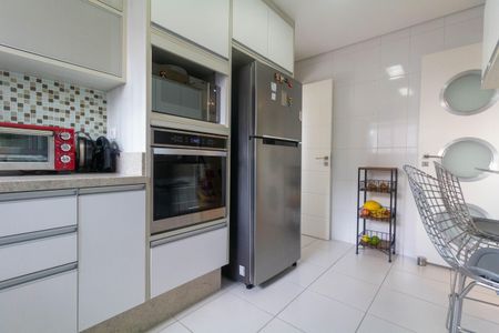 Apartamento à venda com 134m², 3 quartos e 3 vagasCozinha