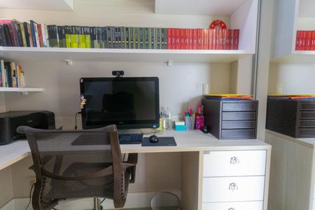 Apartamento à venda com 134m², 3 quartos e 3 vagasEscritório