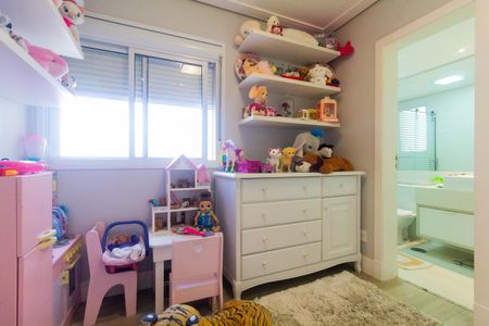 Apartamento à venda com 134m², 3 quartos e 3 vagasSuíte 2