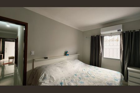 Casa à venda com 140m², 4 quartos e 5 vagas Casa à venda com 140m², 4 quartos e 5 vagasQuarto 2