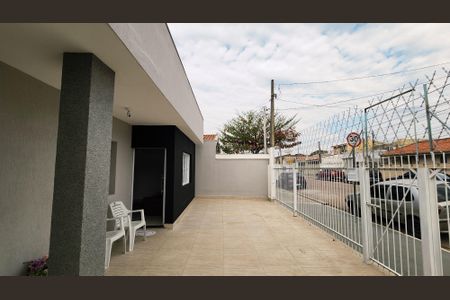 Casa à venda com 140m², 4 quartos e 5 vagas Casa à venda com 140m², 4 quartos e 5 vagasFachada