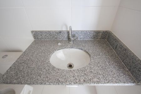 Apartamento à venda com 34m², 2 quartos e sem vagaBanheiro