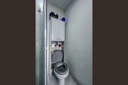 Banheiro de kitnet/studio à venda com 1 quarto, 18m² em Brás, São Paulo