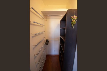 Quarto de apartamento para alugar com 1 quarto, 45m² em Qnd Condomínio, Brasília