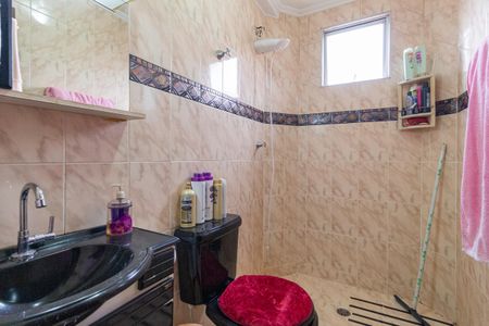 Apartamento à venda com 74m², 2 quartos e 1 vaga Apartamento à venda com 74m², 2 quartos e 1 vagaBanheiro