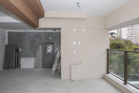 Sala de apartamento à venda com 3 quartos, 166m² em Perdizes, São Paulo