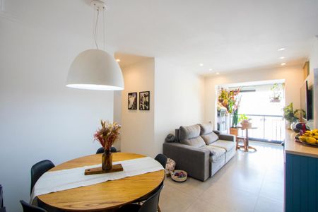 Apartamento à venda com 70m², 3 quartos e 1 vagaSala