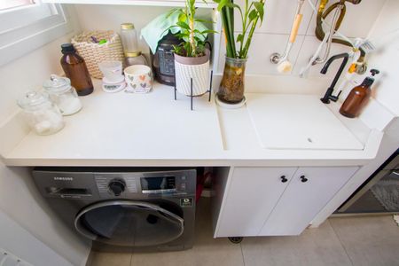 Apartamento à venda com 70m², 3 quartos e 1 vagaÁrea de serviço