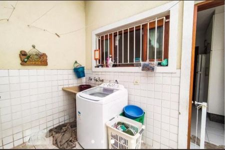 Casa à venda com 201m², 3 quartos e 3 vagas