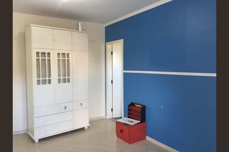 Casa à venda com 2 quartos, 148m² em Jardim Marek, Santo André