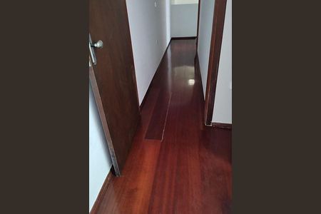 Casa à venda com 3 quartos, 185m² em Jardim Alvorada, Santo André