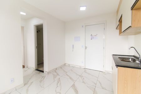 Apartamento para alugar com 37m², 2 quartos e 1 vagaSala/Cozinha