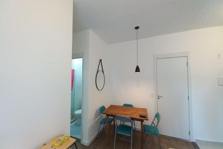 Sala de apartamento à venda com 2 quartos, 45m² em Jardim Ipaussurama, Campinas