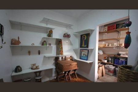 Casa à venda com 200m², 3 quartos e 1 vaga