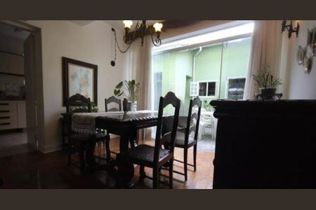 Casa à venda com 3 quartos, 200m² em Brooklin, São Paulo