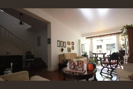 Casa à venda com 3 quartos, 200m² em Brooklin, São Paulo