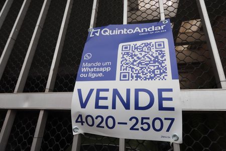 Casa à venda com 117m², 3 quartos e 2 vagasPlaca