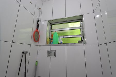 Casa à venda com 117m², 3 quartos e 2 vagasBanheiro 2