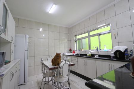 Casa à venda com 117m², 3 quartos e 2 vagasCozinha