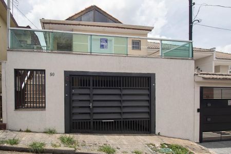 Casa para alugar com 260m², 2 quartos e 3 vagasFachada / Placa