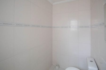 Casa para alugar com 260m², 2 quartos e 3 vagasBanheiro Social