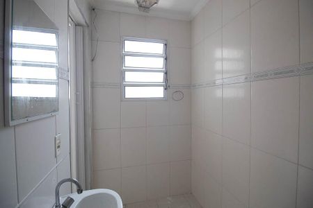 Casa para alugar com 260m², 2 quartos e 3 vagasBanheiro Social