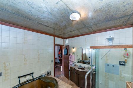 Casa à venda com 355m², 4 quartos e 3 vagasBanheiro da Suíte 3