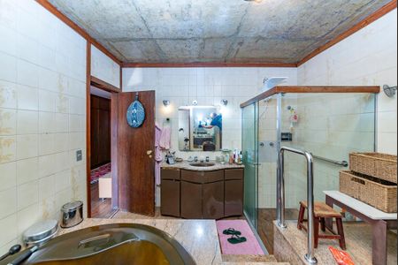 Casa à venda com 355m², 4 quartos e 3 vagasBanheiro da Suíte 3