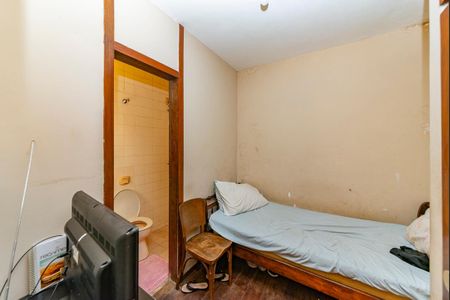 Casa à venda com 355m², 4 quartos e 3 vagasQuarto de Serviço